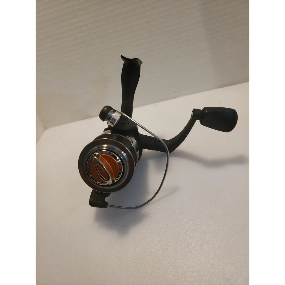 Shakespeare CRUSADER 235 SPINNING‎ REEL